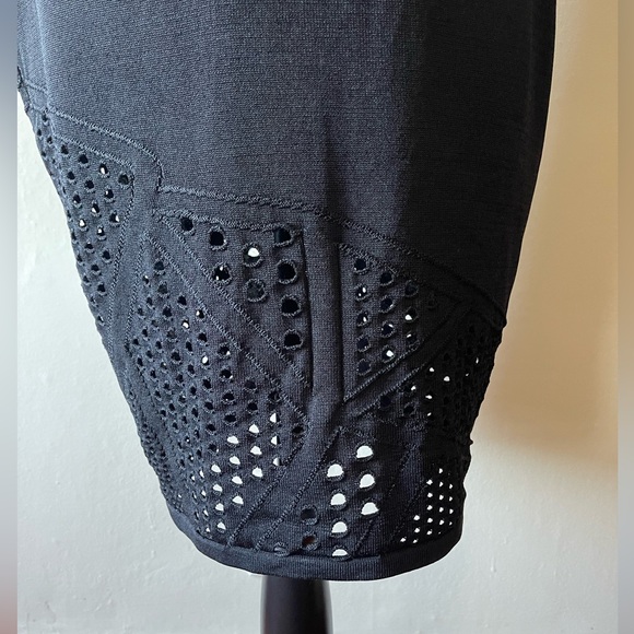 NWT Milly Fractured Pointelle dress, w/ back zip, 65% rayon, 35% nylon, Size Lg - Picture 11 of 11